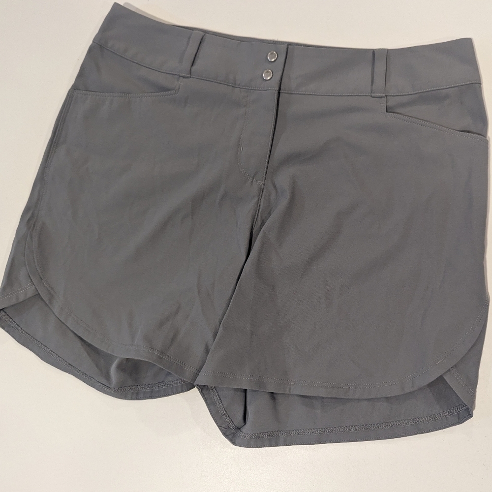 Adidas Shorts Women 6 Chino Gray Flat Front Performance Tennis Ladies Training